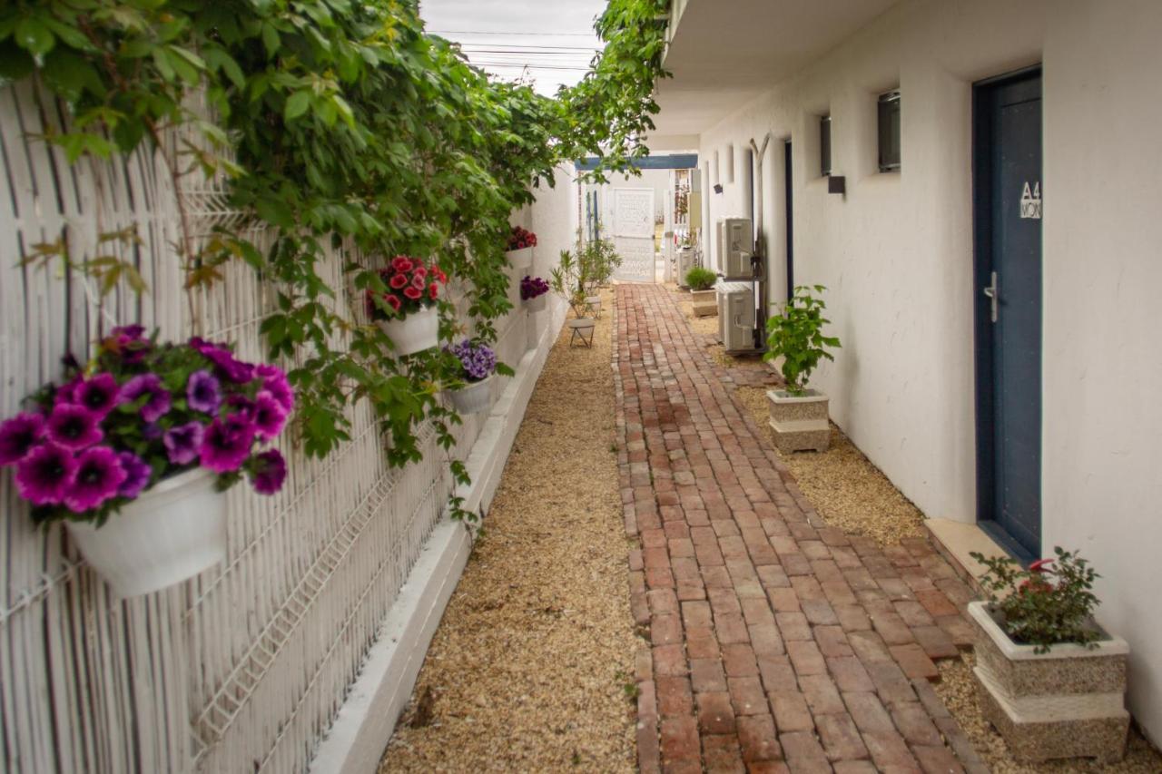 The Moon Vama Veche Hotel Exterior photo